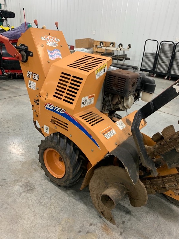 lot 19 image: ASTEC RT130 TRENCHER