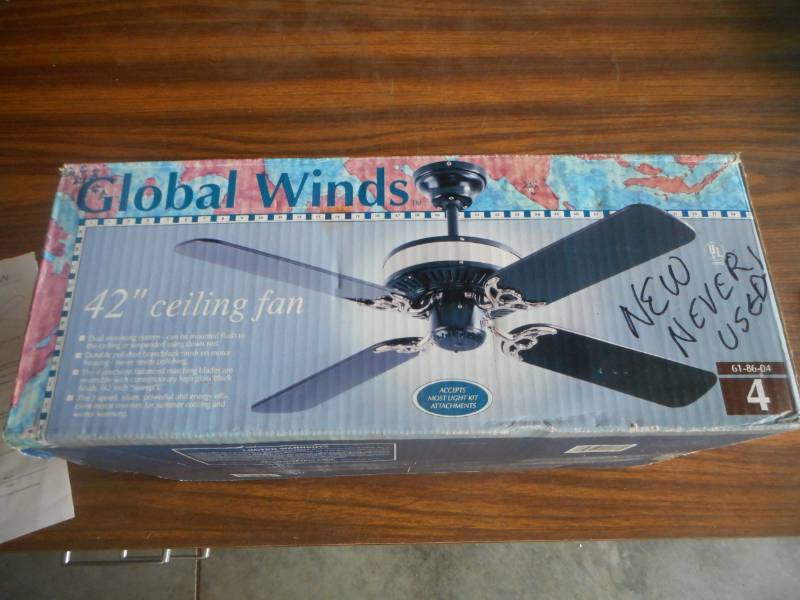 lot 12 image: Ceiling Fan