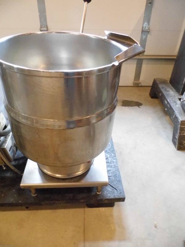 lot 37 image: Liquid Cooker
