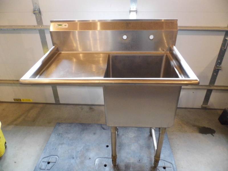 lot 46 image: Stainless Steel Sink