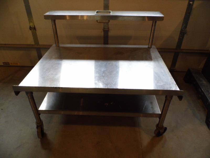 lot 49 image: Stainless Steel Rolling Table