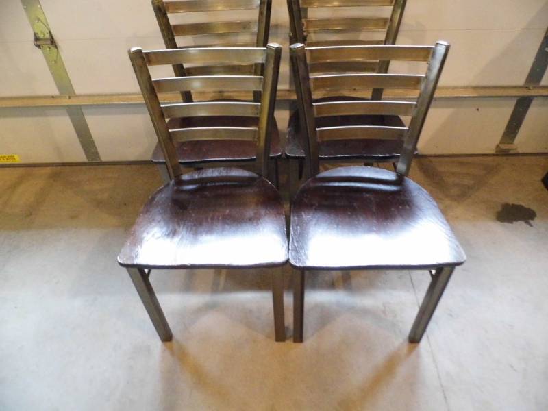 lot 50 image: Lot of 4 Metal and Wood Dining Chairs