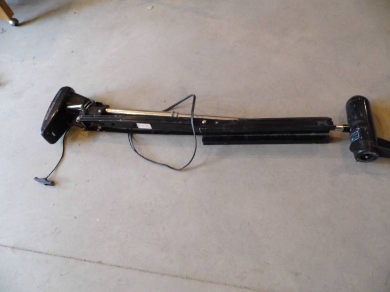 lot 81 image: Lazer II Trolling Motor