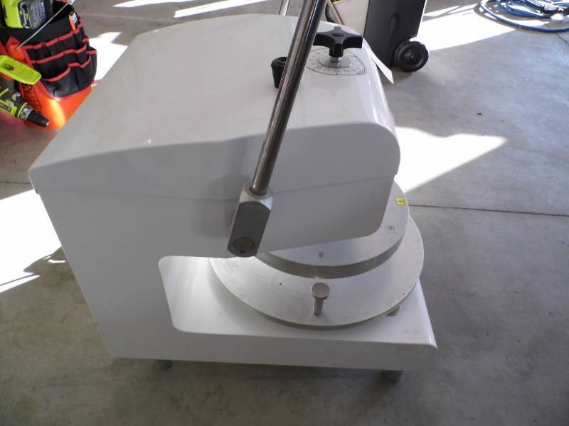 lot 85 image: DoughXpress Pizza Dough Press
