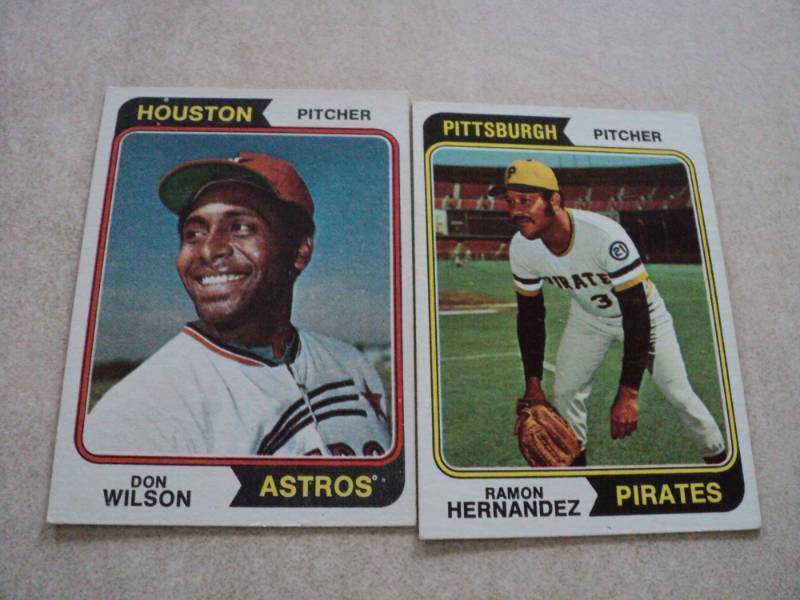 lot 121 image: 50 1974 Topps Baseball Cards...