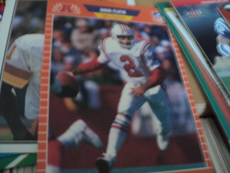 lot 142 image: Box of Football Star Cards...
