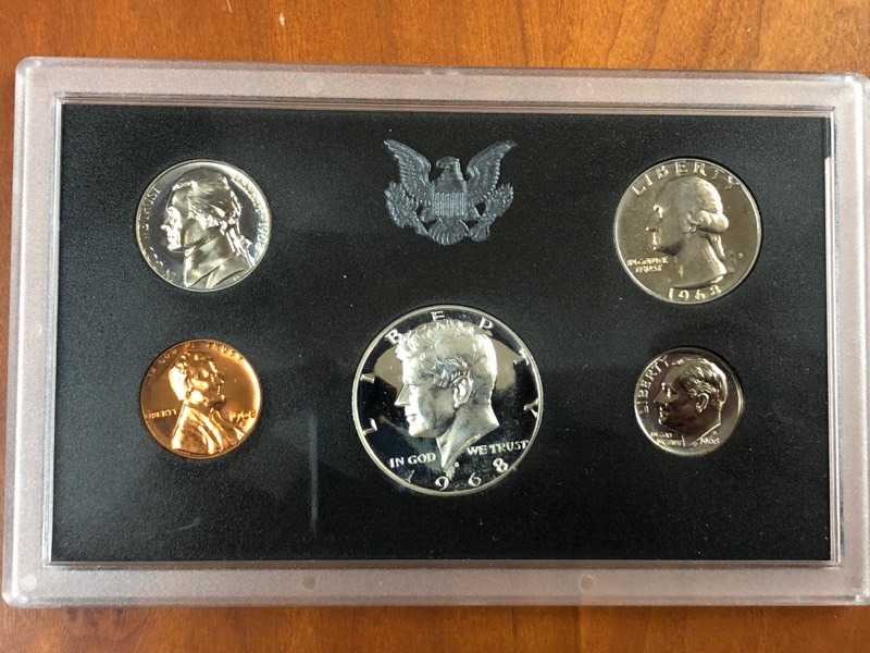 lot 48 image: 1968 U.S. Proof Set, 5-Coin Set Wit...