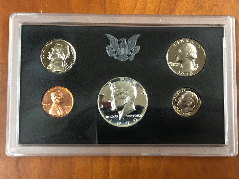 lot 49 image: 1970 U.S Proof Set, 5-Coin Set With...