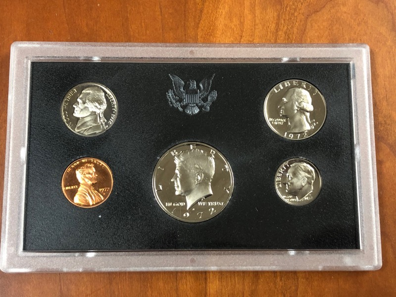 lot 50 image: 1972 U.S. Proof Set, 5-Coin Set Wit...