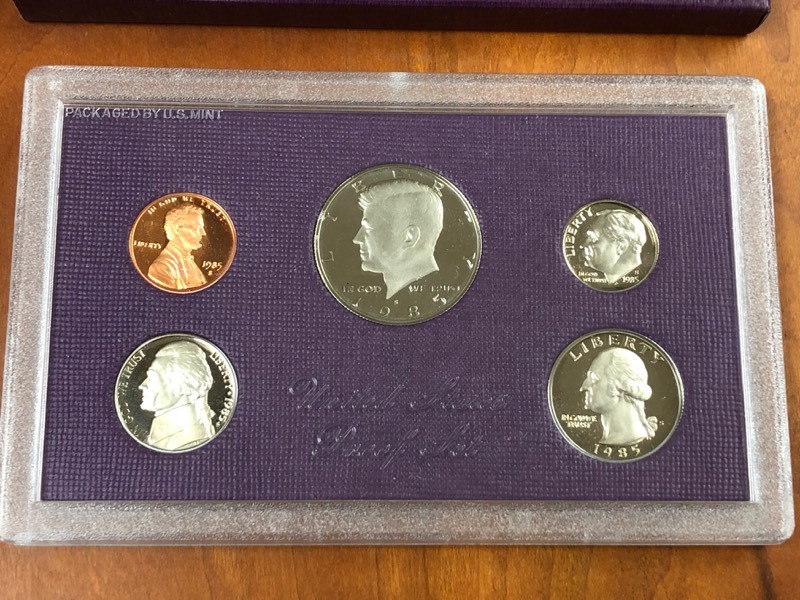 lot 53 image: 1985 U.S. Proof Set 5-Coin Set With...