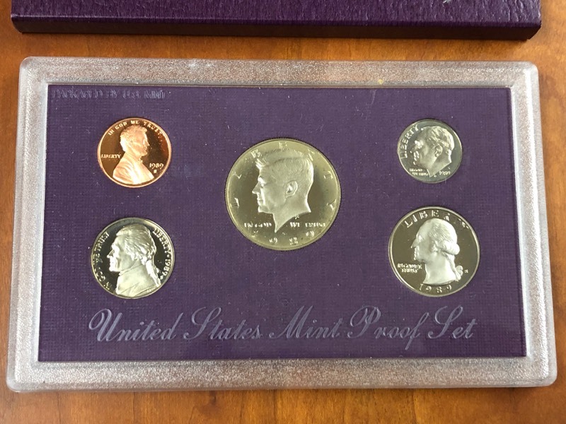 lot 56 image: 1989 U.S. Mint Proof Set, 5-Coin Se...