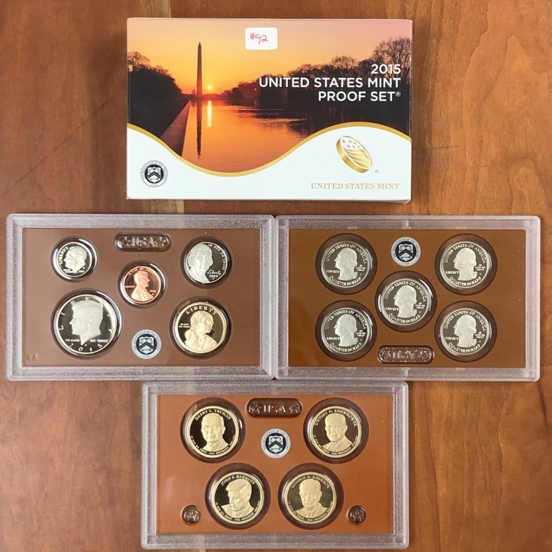 lot 92 image: 2015 U.S. Mint Proof Set 5-Coin Se...