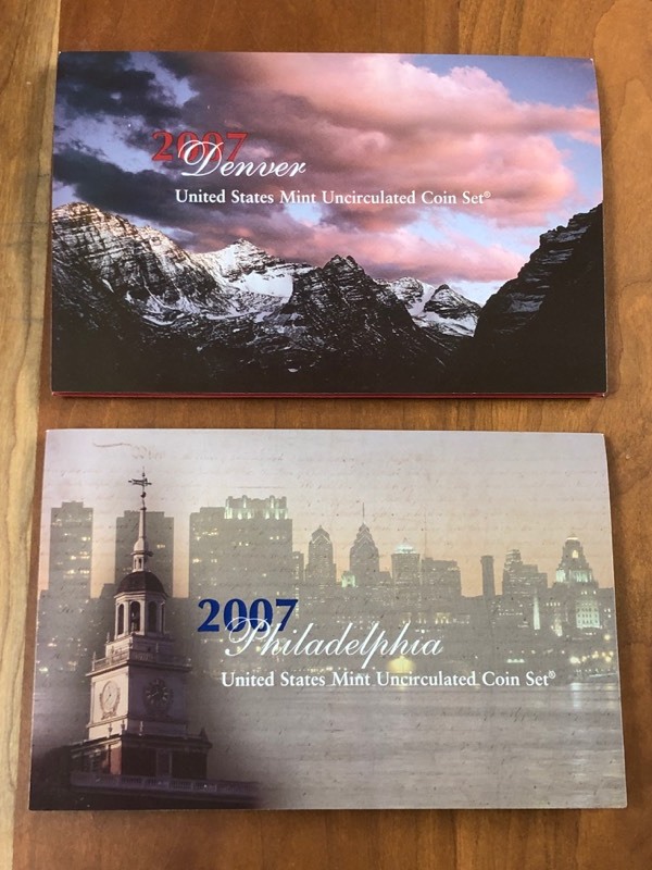 lot 97 image: 2007 U.S. Mint Uncirculated P & D M...