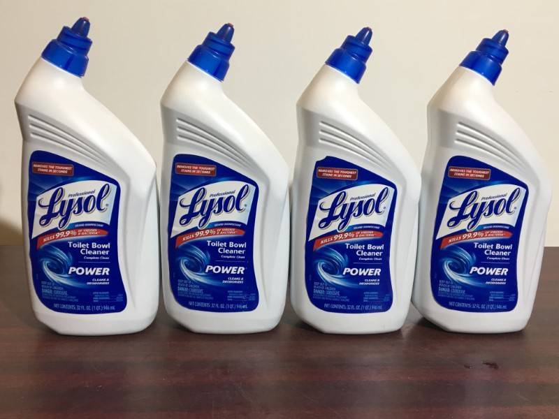lot 55 image: Lysol Toilet Bowl Cleaner