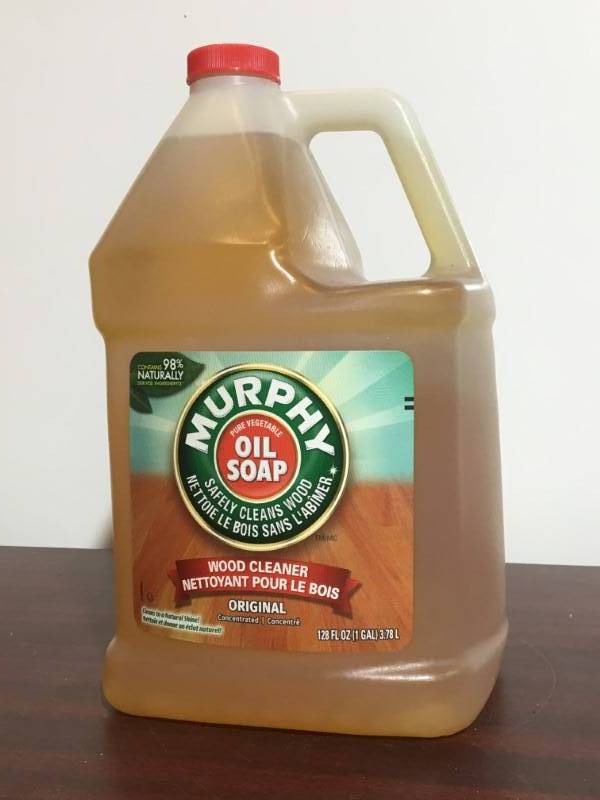 lot 81 image: Murphy Oil Soap