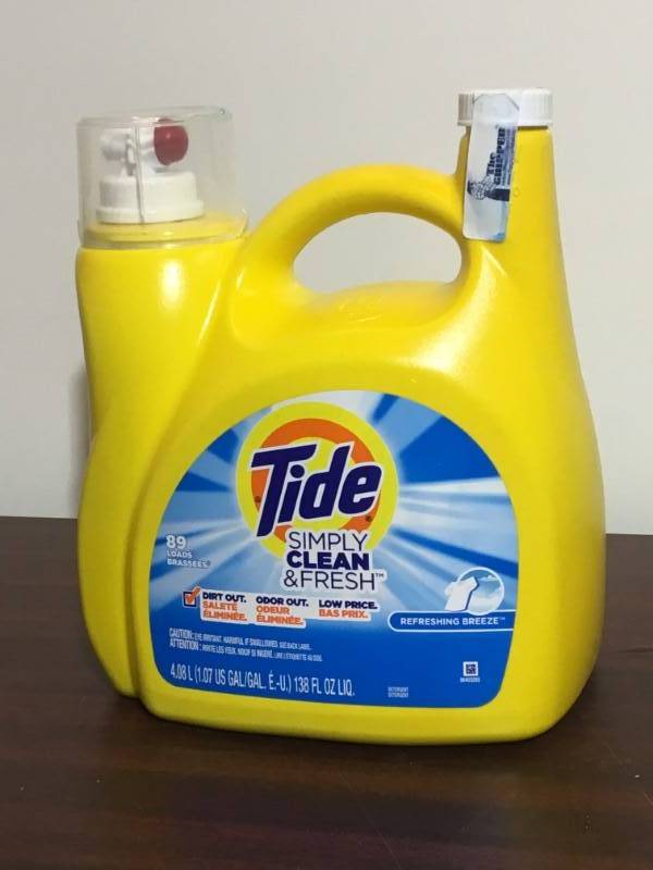 lot 83 image: Tide Detergent