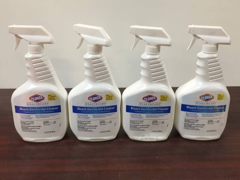 lot 90 image: Clorox Germicidal Cleaner