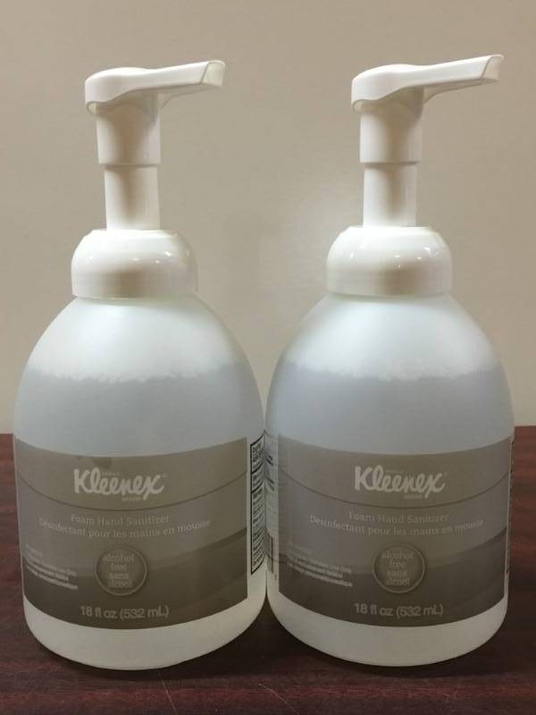 lot 131 image: Kleenex Hand Sanitizer