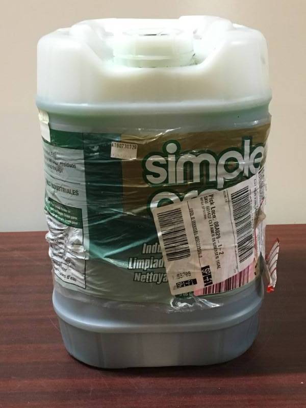 lot 138 image: Simple Green
