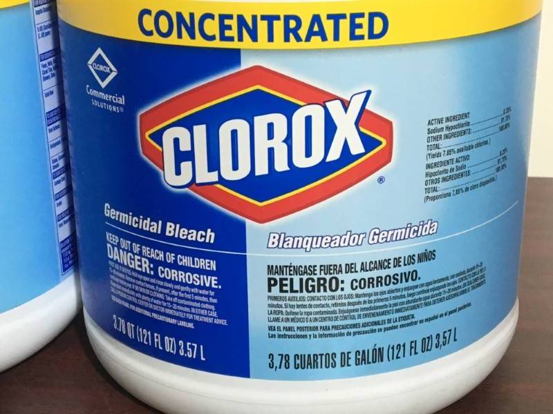 lot 54 image: Clorox Concentrated Bleach