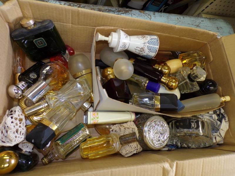 lot 66 image: Vintage Perfume Bottles