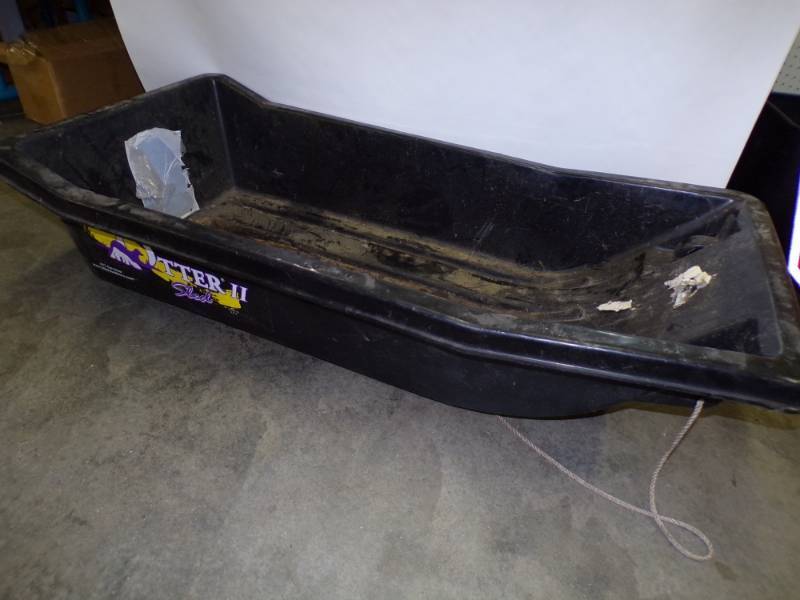 lot 114 image: Otter 2 Sled