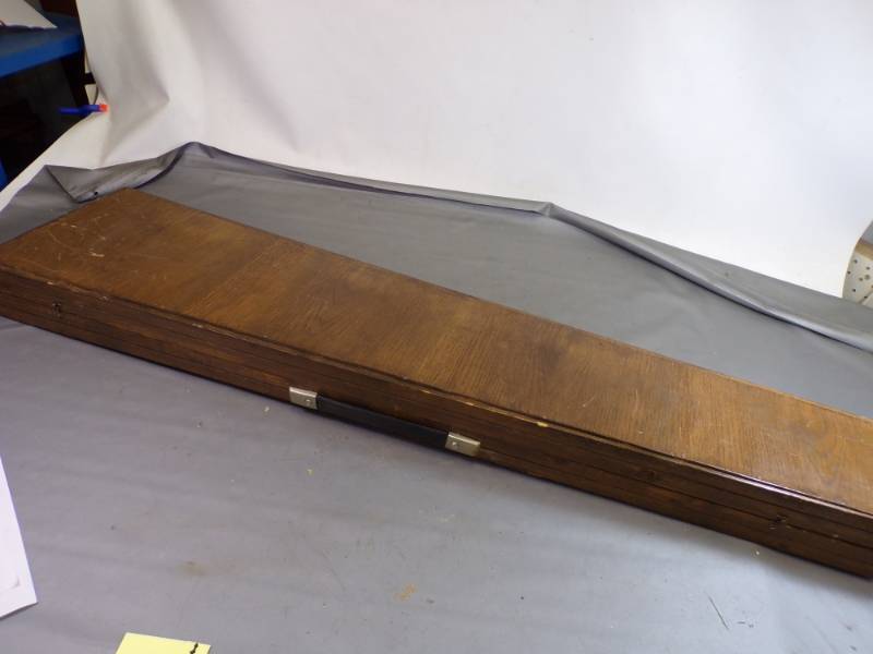 lot 125 image: Wood Gun Case