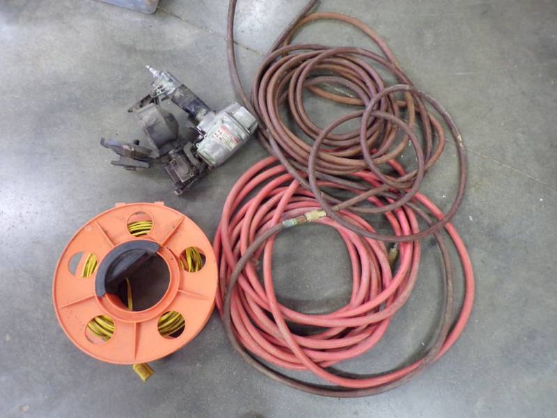 lot 129 image: 2 Air Hoses, Air Roofing Nailer, and Extension Cord with reel