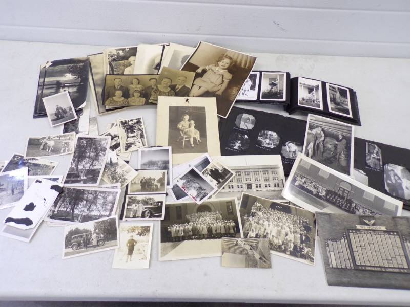 lot 54 image: Large Group of Vintage Photographs