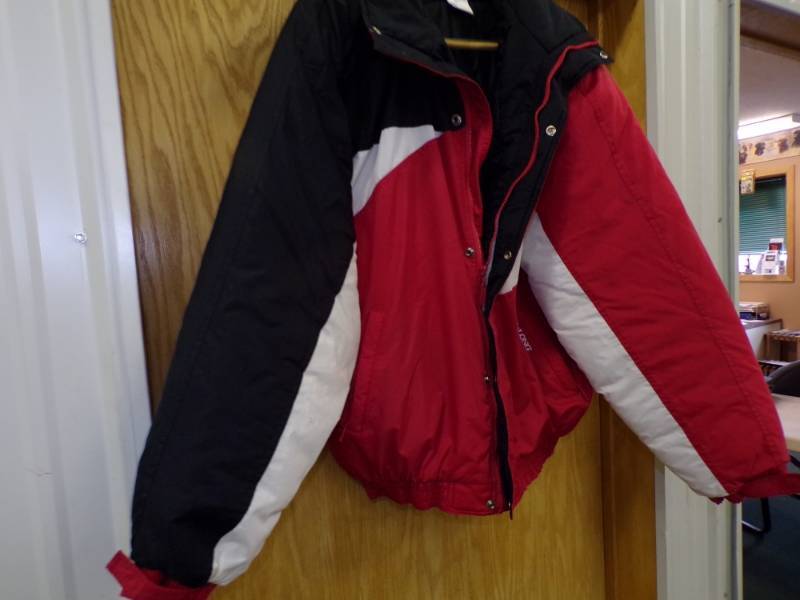 lot 136 image: Crimson Tide Jacket XL