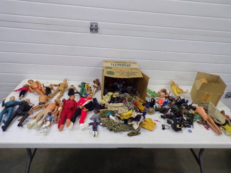 lot 155 image: Huge Lot of Vintage Gi Joes Accessories with other action Figures and Clothing