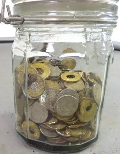 lot 23 image: Hundreds Vintage Tokens