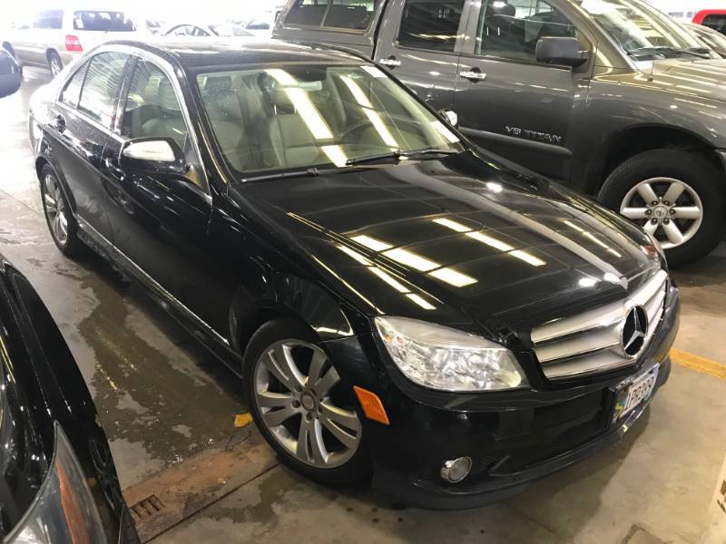lot 4 image: 2009 Mercedes C300 4 Matic