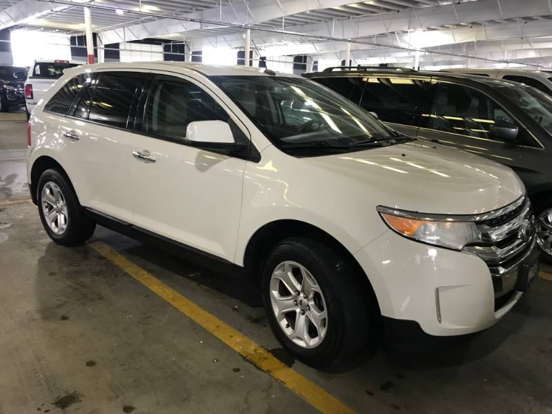 lot 9 image: 2011 Ford Edge SEL AWD