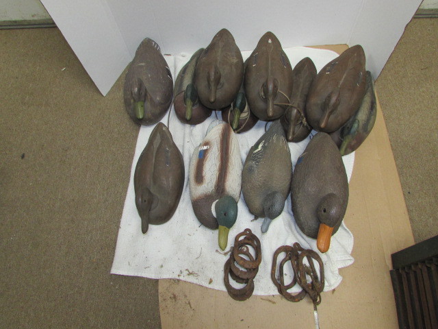 lot 46 image: Duck Decoys