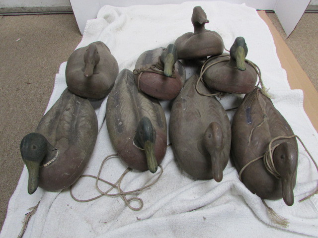 lot 49 image: Duck Decoys