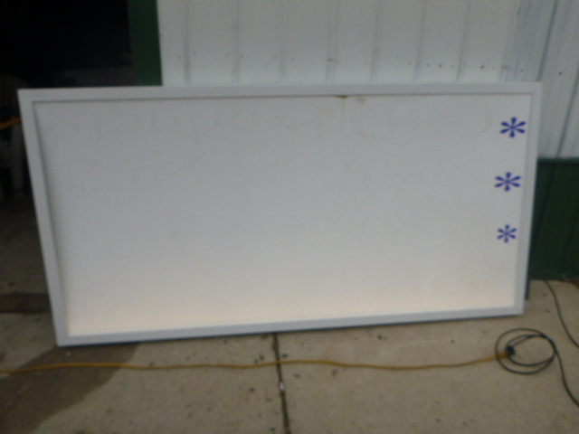 lot 41 image: Light Up Sign