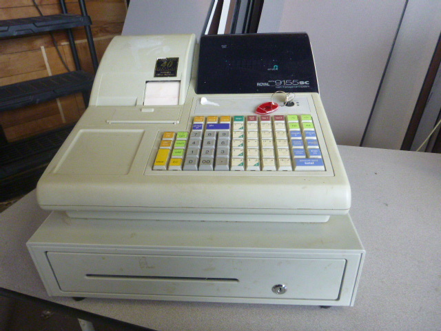 lot 44 image: Royal Alpha Electric Cash Register