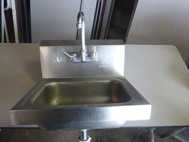 lot 46 image: Advance Tabco Hand Wash Sink