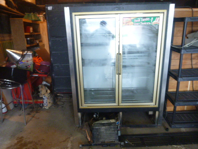 lot 50 image: Zero Zone 2 Door Cooler