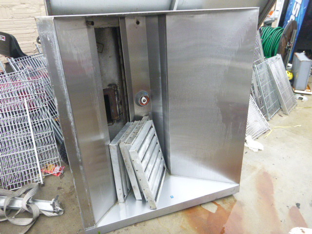 lot 63 image: Exhaust Hood