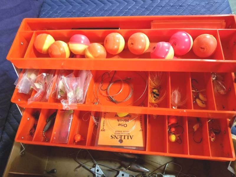 lot 17 image: Flanbeau 1566 Adventurer Tackle Box 