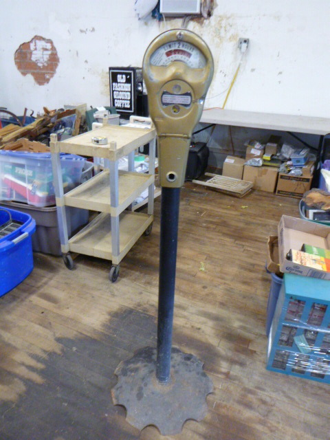 lot 9 image: Vintage Parking Meter