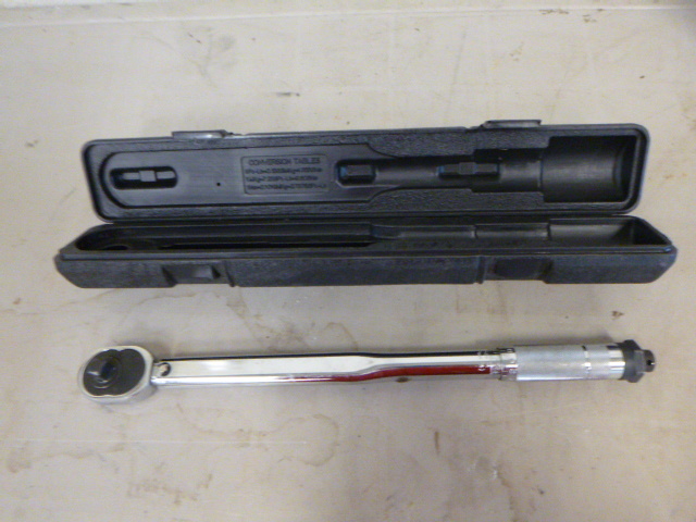 lot 16 image: Torque Wrench