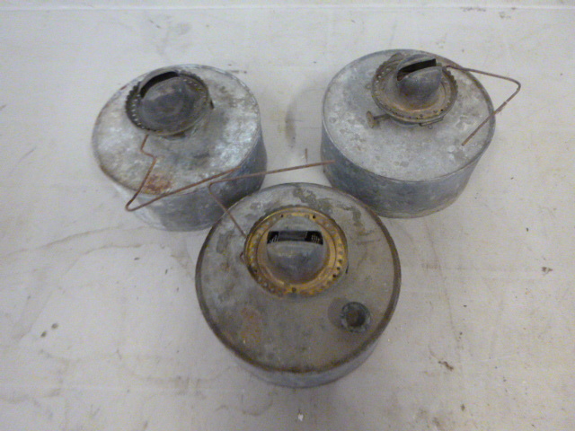 lot 33 image: 3 Vintage Lanterns