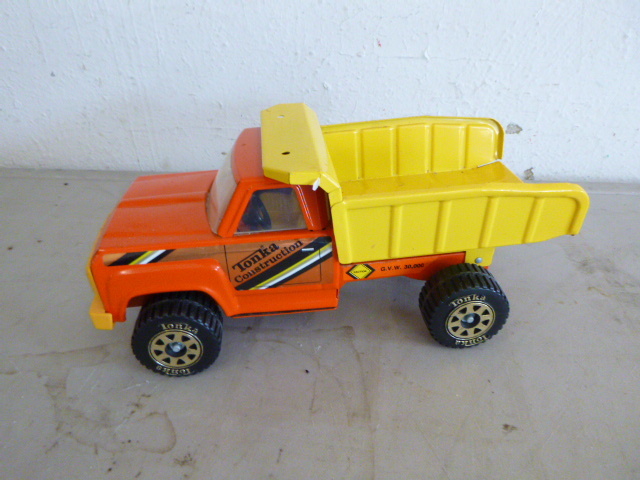 lot 56 image: Tonka Truck