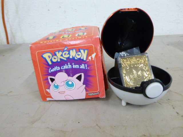 lot 81 image: Pokmon Gotta Catch em All 23 Karat Gold-Plated Trading Card