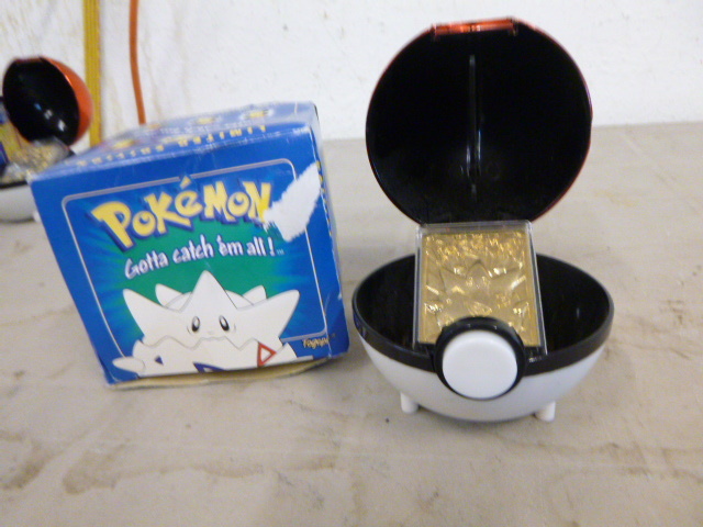 lot 82 image: Pokmon Gotta Catch em All 23 Karat Gold-Plated Trading Card
