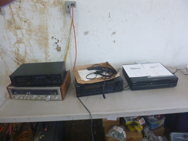 lot 93 image: Electronics