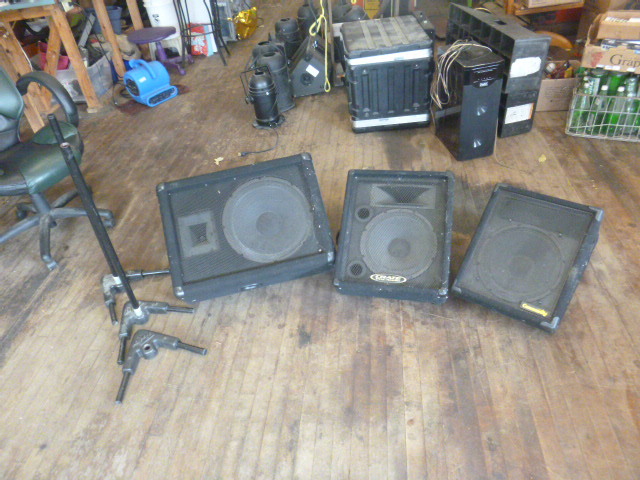 lot 96 image: Crate Pro Audio and Community Professional Speakers